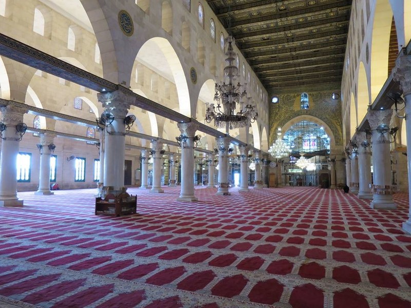 In der El Aqsa Moschee