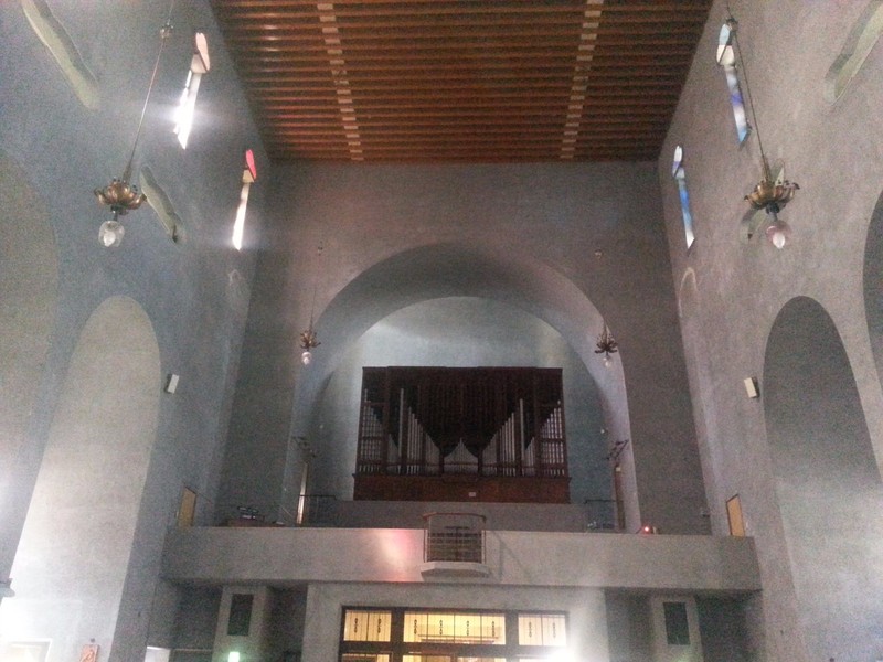 Intérieur Memorial Cathedral for World Peace 2