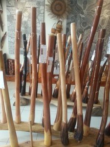 Galerie d'art aborigène - Didgeridoos