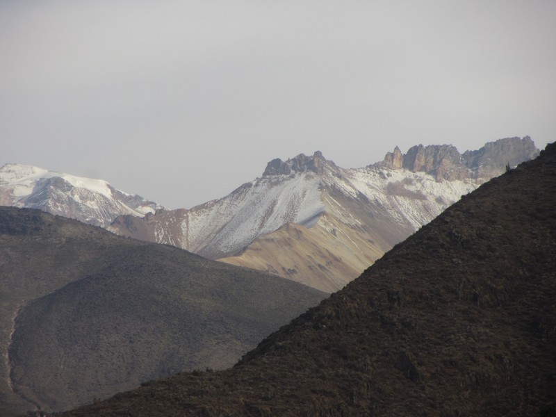 Volcanoes on the way to Colca Canyon 