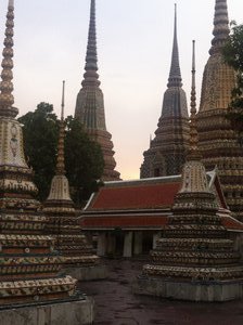 Entering Wat Pho