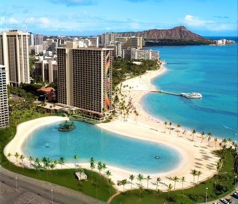 2241284-Hilton-Hawaiian-Village-Waikiki-Beach-Resort-Hotel-Exterior-1-DEF
