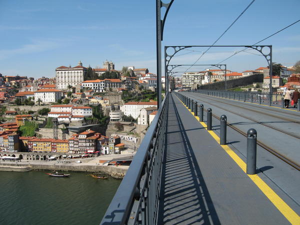 Top deck of the Dom Luis I bridge
