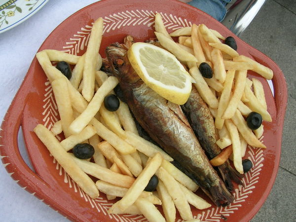 I finally ate sardines in Portugal