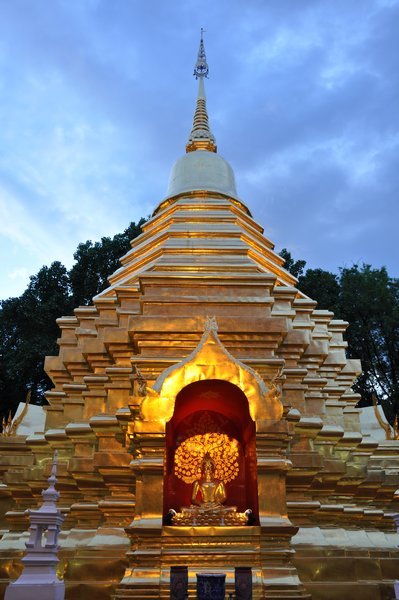 A 'chedi' near the Sunday market, there are over 100 temples in Chiang Mai