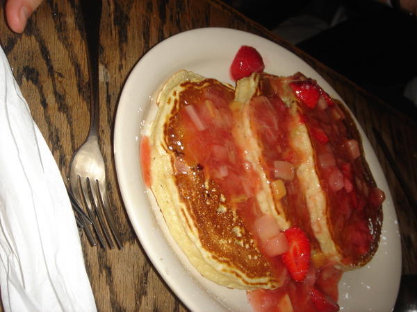 Stawberry Pancakes