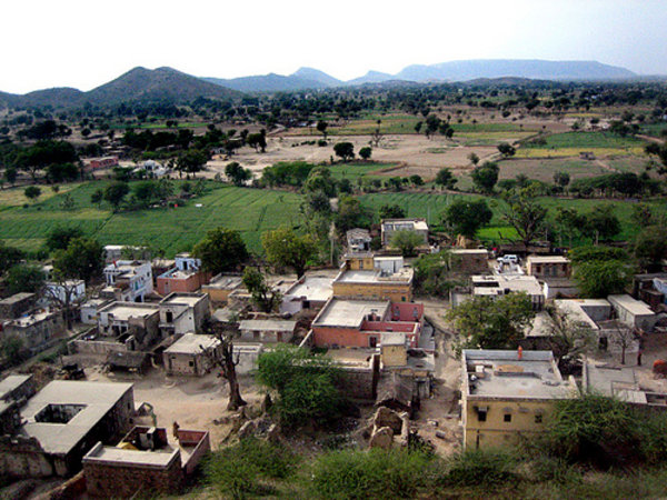 Madhogarh village