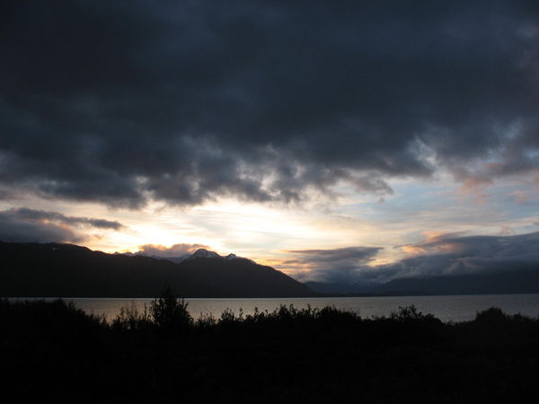 Sunset back in Te Anau