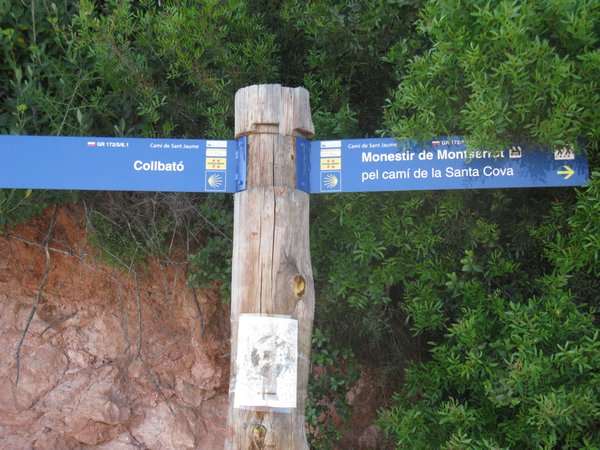 ..this way to Monestir de Montserrat