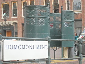 Homo Monument