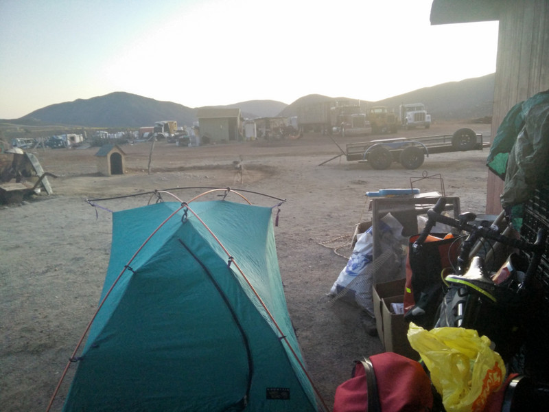 My first night of camping in Mexico, the dog didn't stop barking all night