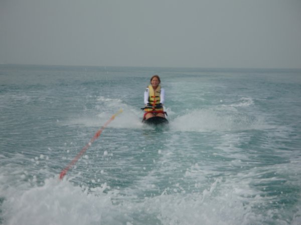 Going on the knee board