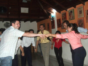De fiesta en el VIejito Pachanguero con Brian del BC y colegas Unab