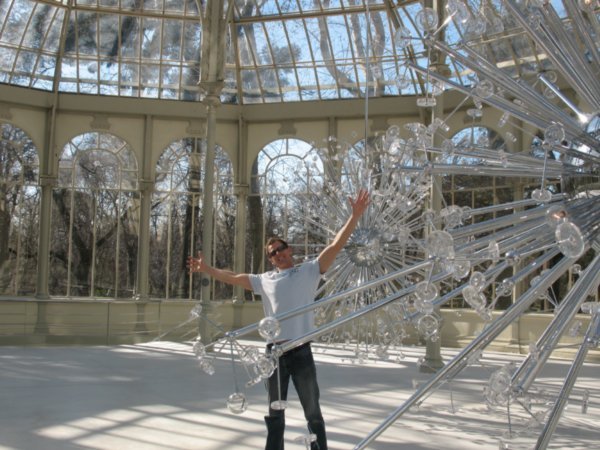 Stacy in Palacio de Cristal "being the art"