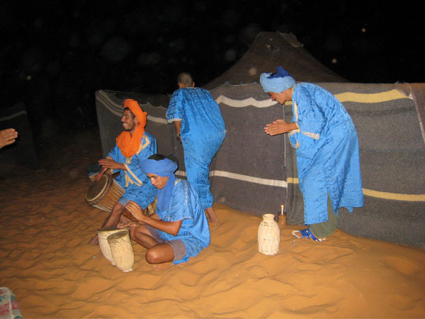 Dancing in the desert - Berber style
