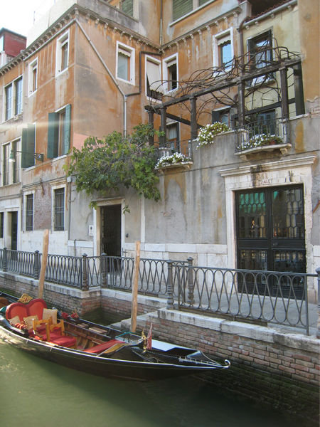 What would Venice be without the gondolas?