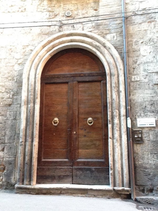 Ascoli door