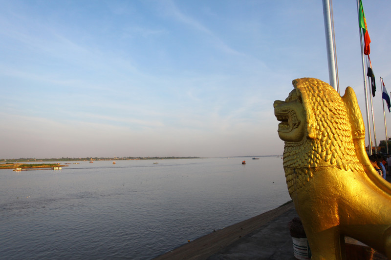 Overlooking mekong river