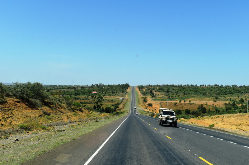 Road through the Naroke County