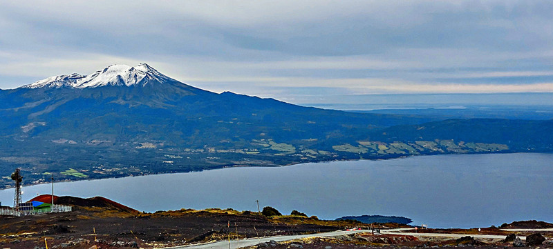 Another volcano overlooking Lake Llanquihue 
