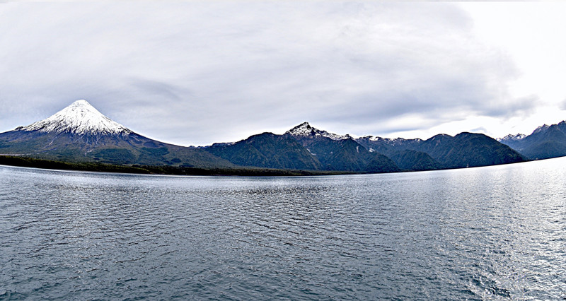 A fish-eye capture of Osorno and Lake Llanquihue 