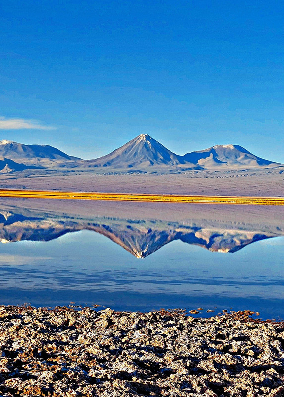 A reflection in desert - Volcano Licancabur