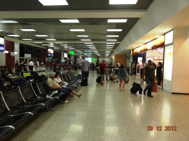 Waiting in San Salvador airport