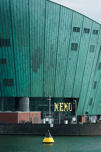 Science Center NEMO (Renzo Piano)