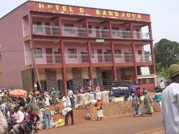 A hotel in Bandjoun, in front of Bandjoun market.