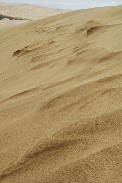 Aerodynamic Sand