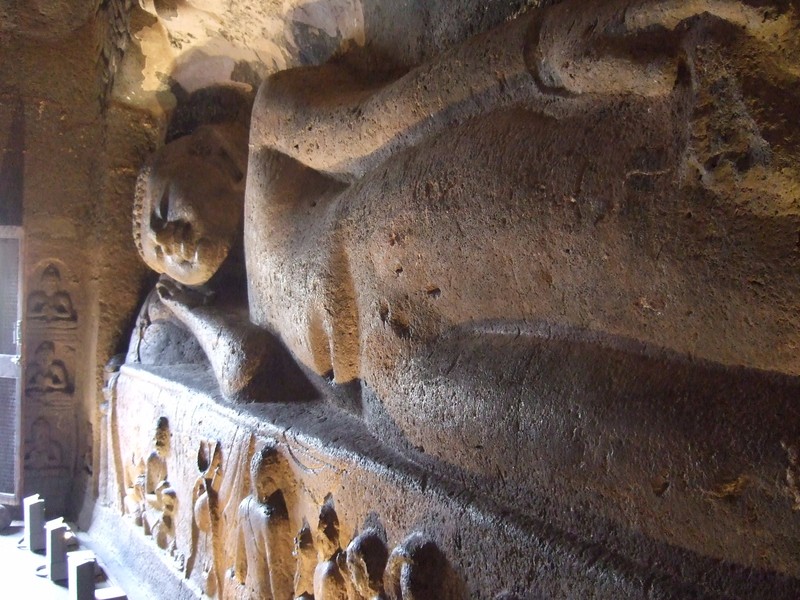 Buddha in lying position