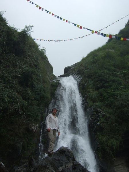 Bagsu waterfall