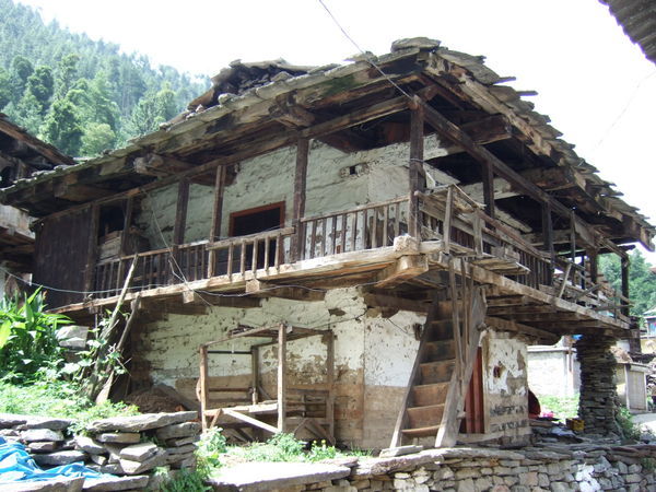 Old Manali random house