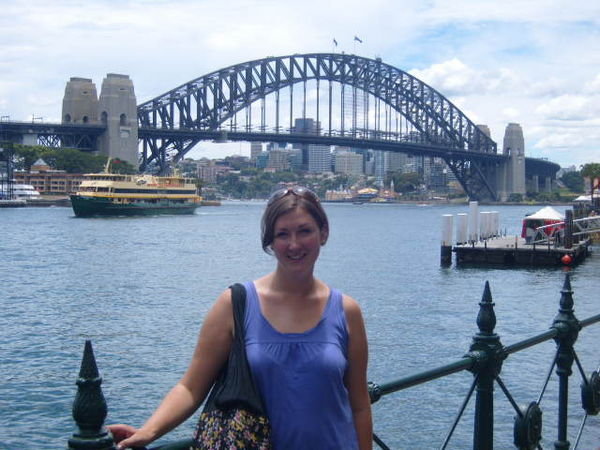 Laura by the harbour bridge
