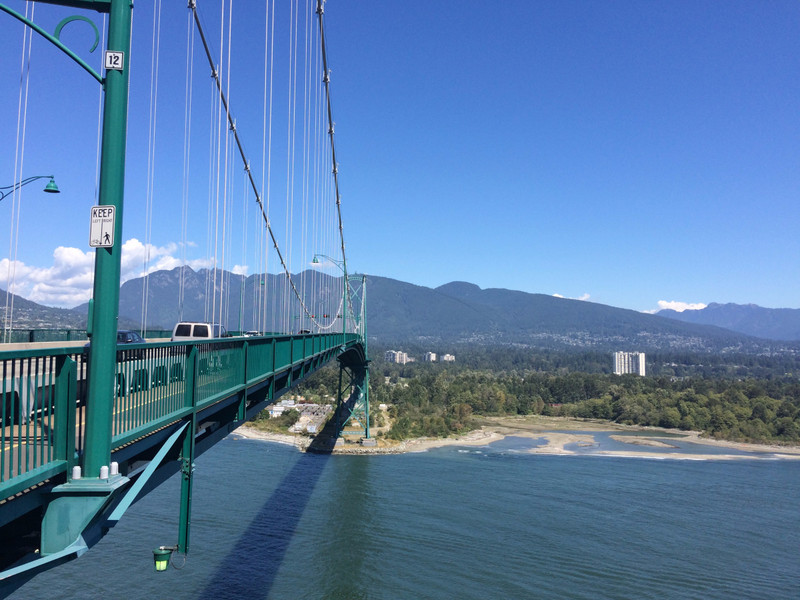 Vancouver  - Stanley Park - Lions Bridge