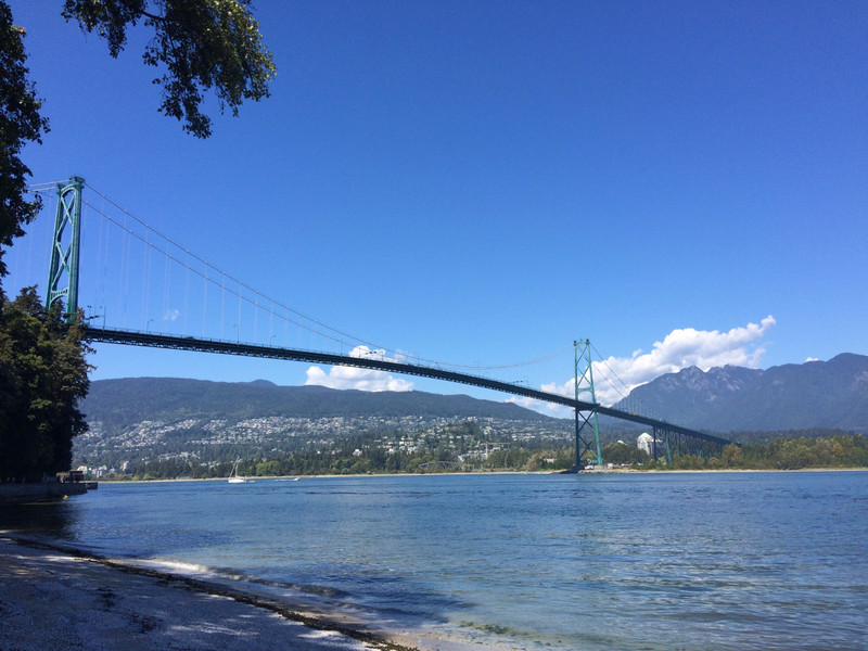 Vancouver  - Stanley Park - Lions Bridge