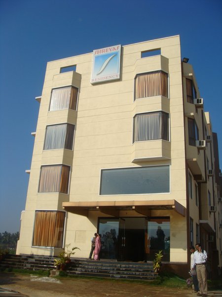 Shreyas Residency
