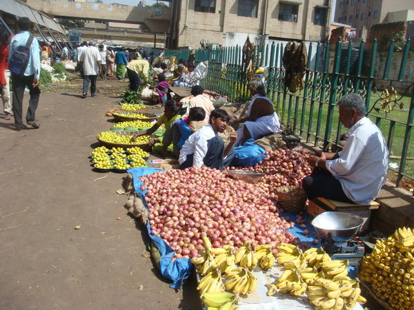 Selling fruit & veges