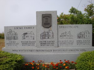 Lockeport Monument
