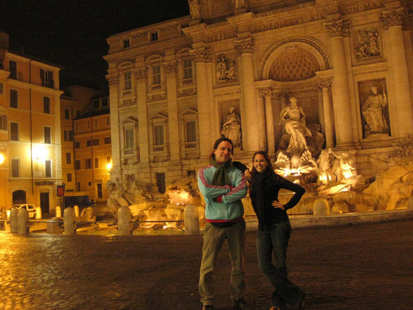 Trevi Fountain at 4am