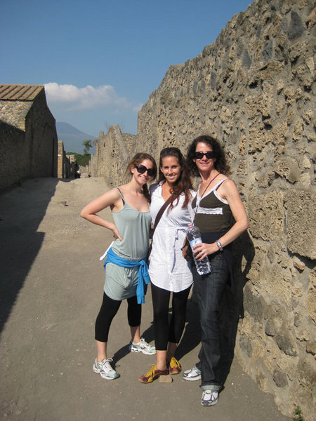 With mom and em in Italy... at Pompeii