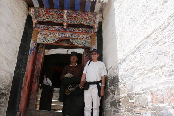 Me and a Tibetan man