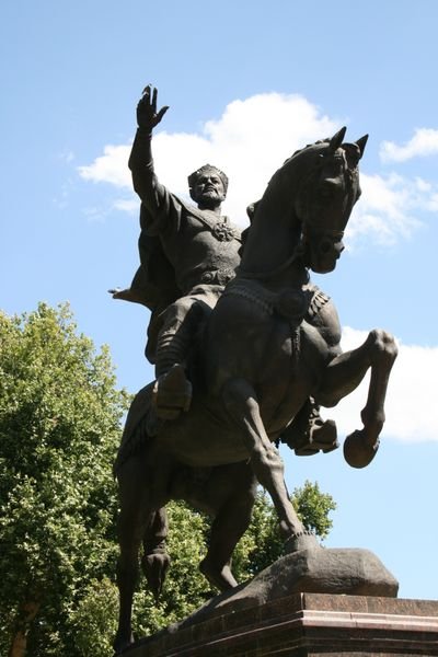 Amir Timur  Statue