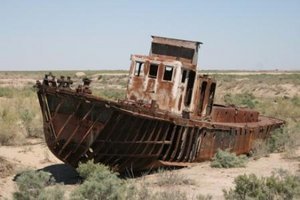 Rusting boats! - The Aral Sea