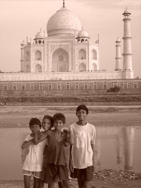 Taj (arriere)