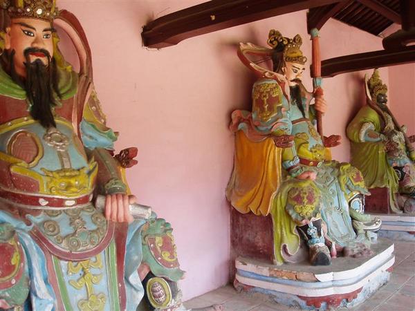 Statues @ the Pargoda on the Motor Bike Tour.... Hue