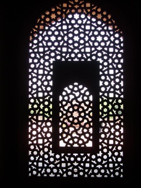 window @ hamayum temple....dehli....india