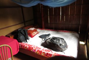 Vinh Long bed