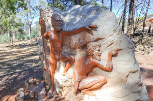 Rock Carving Wangara Lookout Hike Wilpena Pound