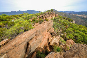 Views on the Mt Ohlssen-Bagge Hike Wilpena Pound